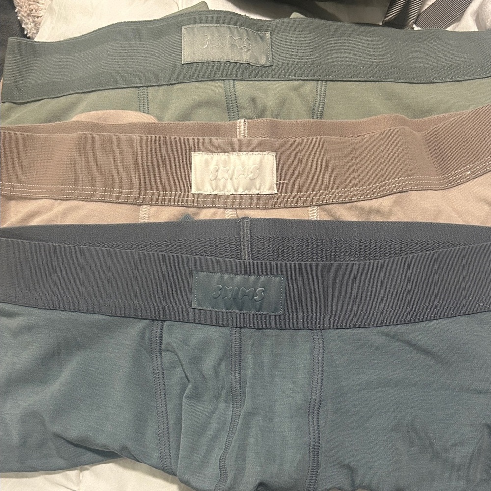 SKIMS Men's Boxer Briefs - Green, Tan, Blue